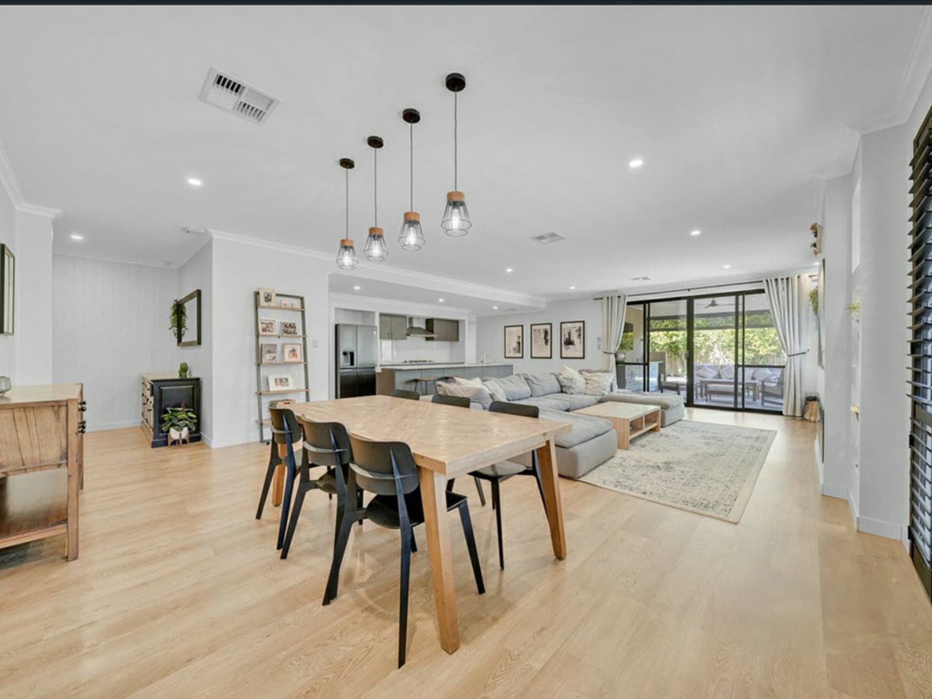 6 Paris Gardens Hocking WA, Hocking - Thumbnail 7