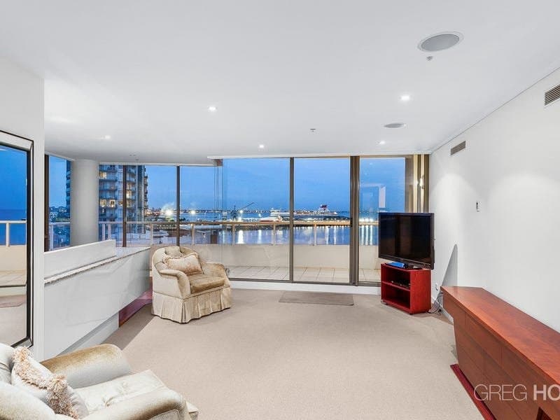 601/147 Beach Street, Port Melbourne, Port Melbourne - Thumbnail 5