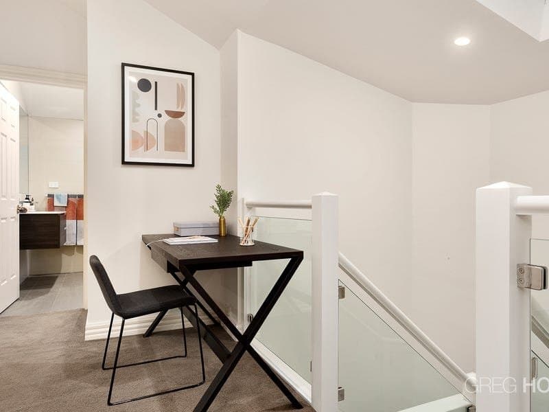 4 Lyell St, South Melbourne, South Melbourne - Image 1
