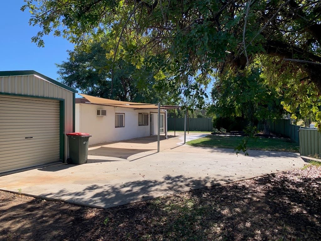 25 Roberts Street, Emerald, QLD, 4720, Emerald - Thumbnail 3