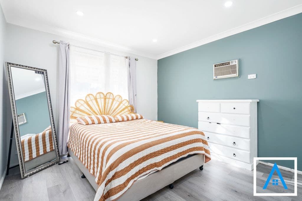 31 Pine Avenue, Bradbury, NSW, 2560, Bradbury - Thumbnail 4