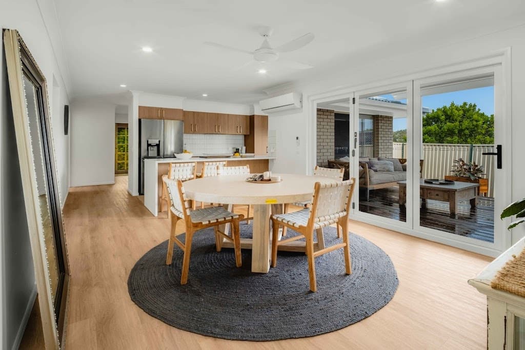 8 Yarraglen Place, Parkwood, QLD, 4214, Parkwood - Thumbnail 6