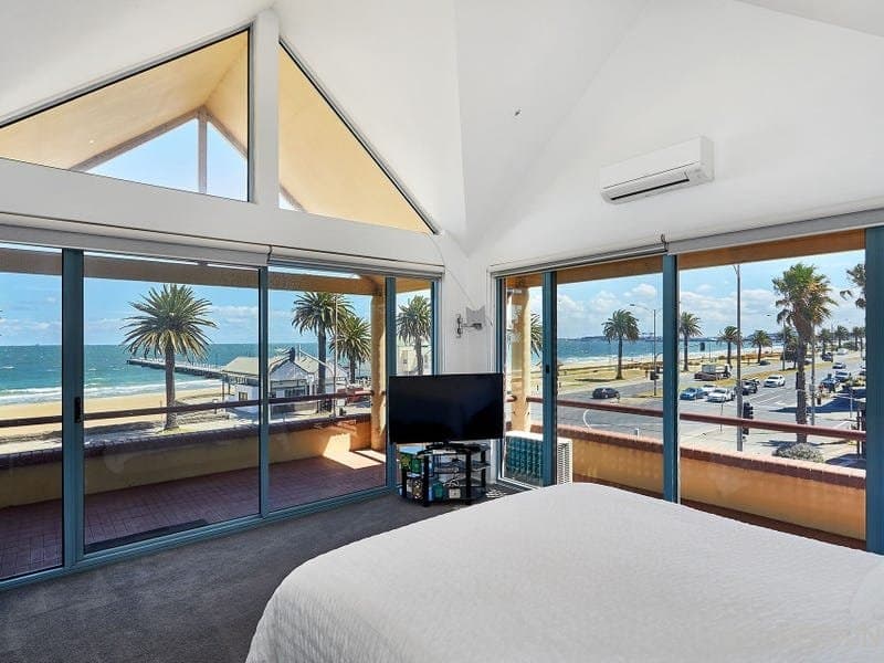 131 Beaconsfield Parade, Albert Park, Albert Park - Thumbnail 2