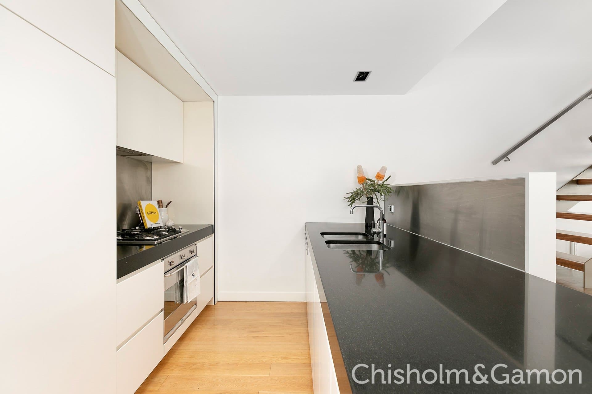 2/2 Marine Avenue, St Kilda, St Kilda - Thumbnail 7