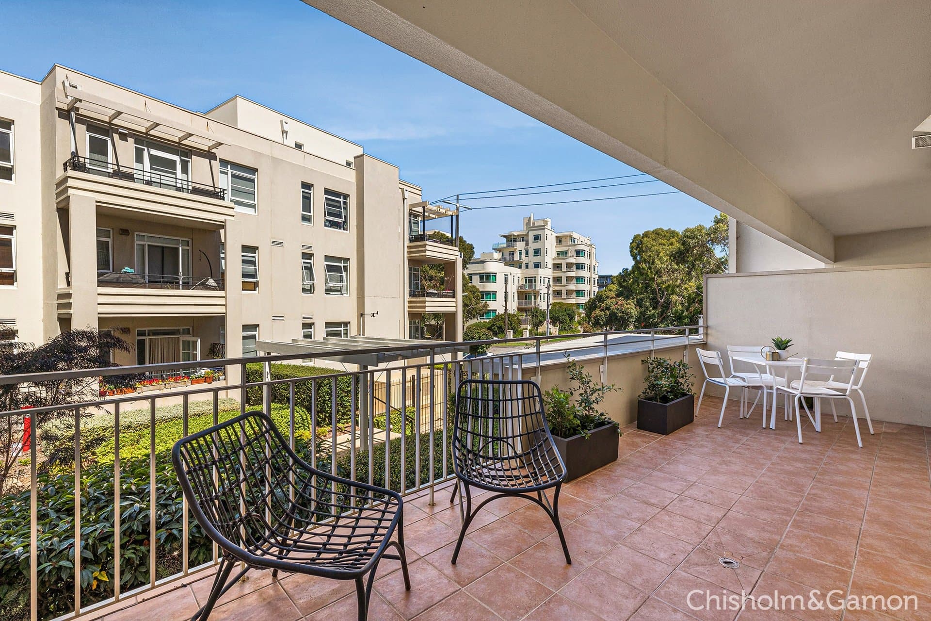 17/8 Graham Street, Port Melbourne, Port Melbourne - Thumbnail 4