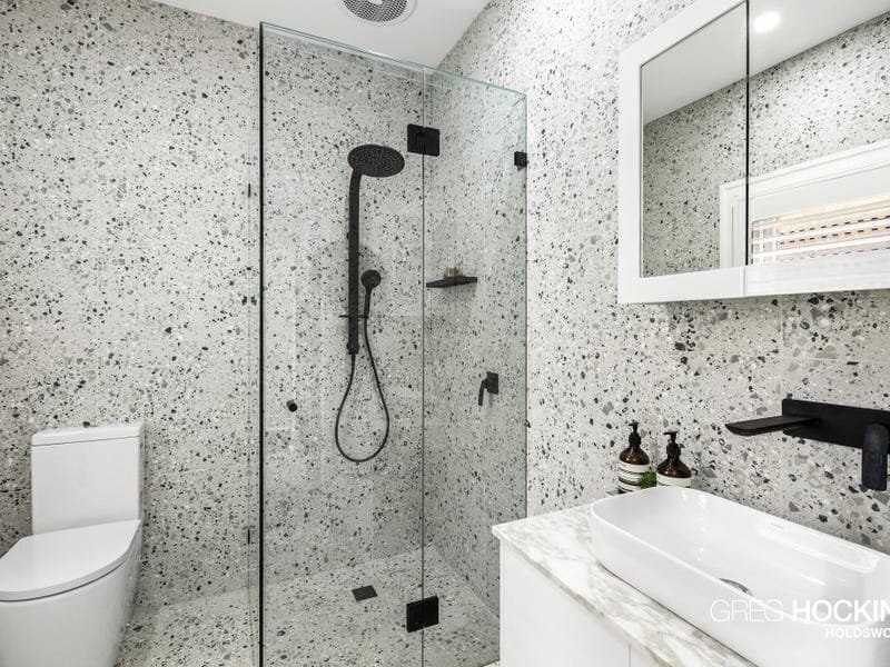 146 Canterbury Road, Middle Park, Middle Park - Thumbnail 7