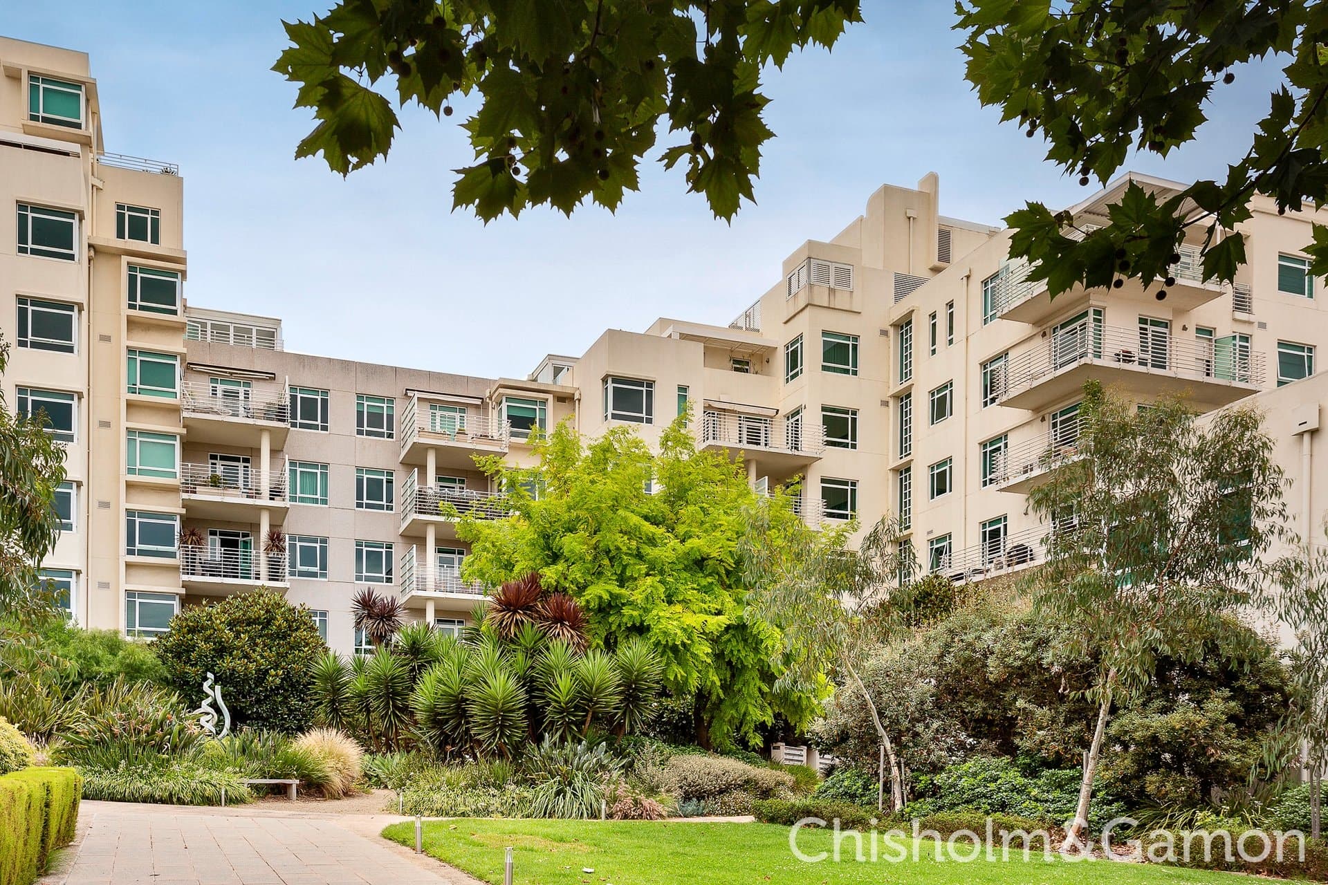 32/1 Graham Street, Port Melbourne, Port Melbourne - Thumbnail 3