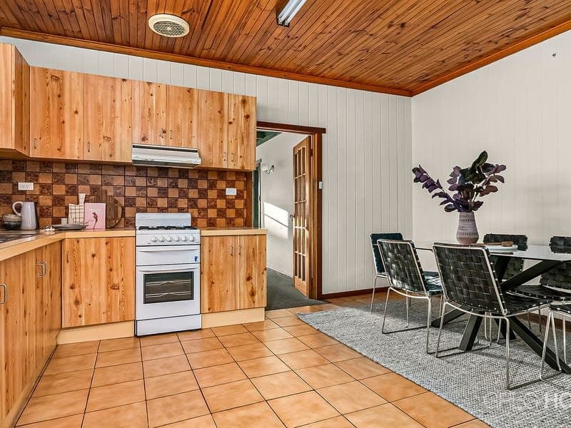 229 Esplanade East, Port Melbourne, Port Melbourne - Thumbnail 4