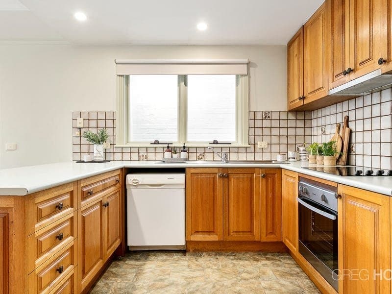 126 Victoria Avenue, Albert Park, Albert Park - Thumbnail 5