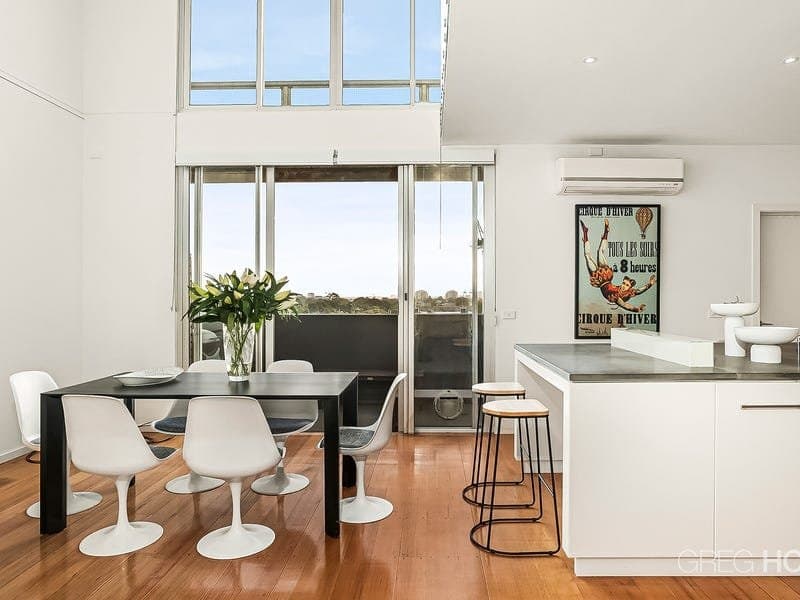 10/66 Montague Street, South Melbourne, South Melbourne - Thumbnail 3