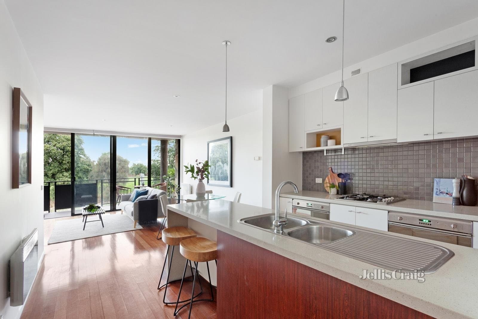 13/129-133 Ormond Esplanade, Elwood, Elwood - Thumbnail 6