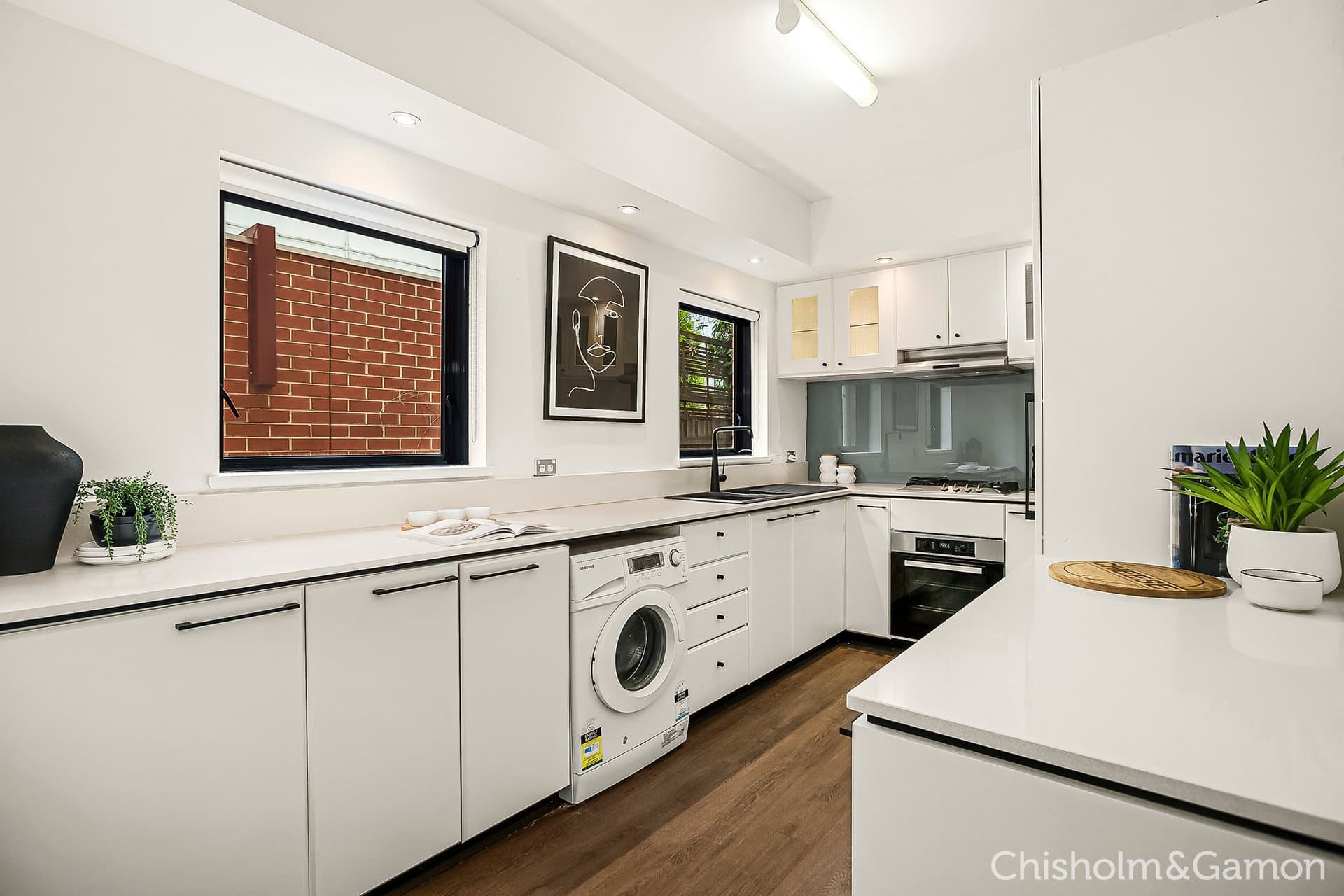 2/24 Kendall Street, Elwood, Elwood - Thumbnail 2