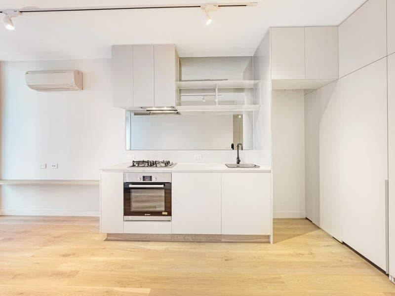 806/75 Palmerston Crescent, South Melbourne, South Melbourne - Thumbnail 3