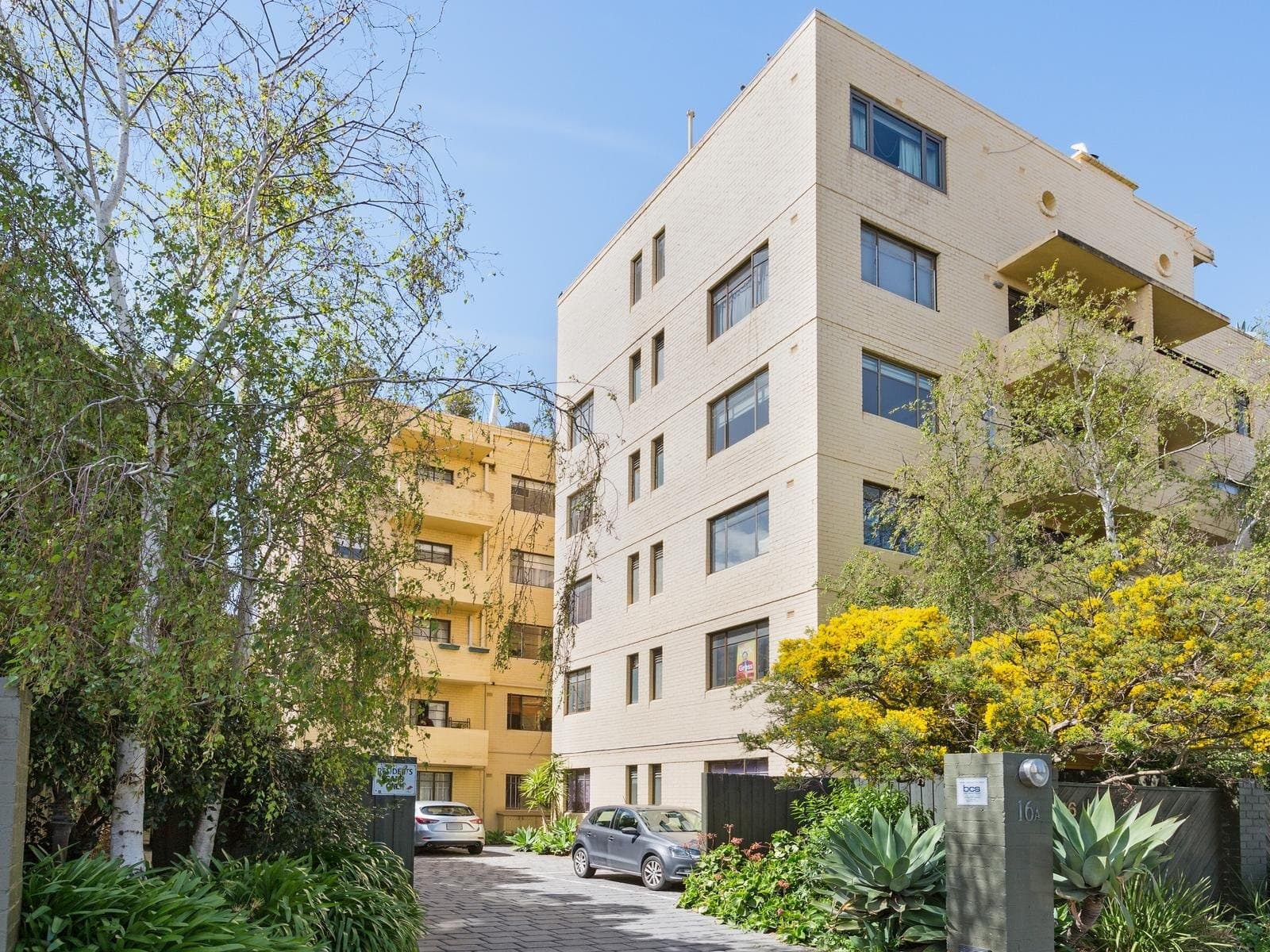 24/16A Chapel Street, St Kilda, St Kilda - Thumbnail 2