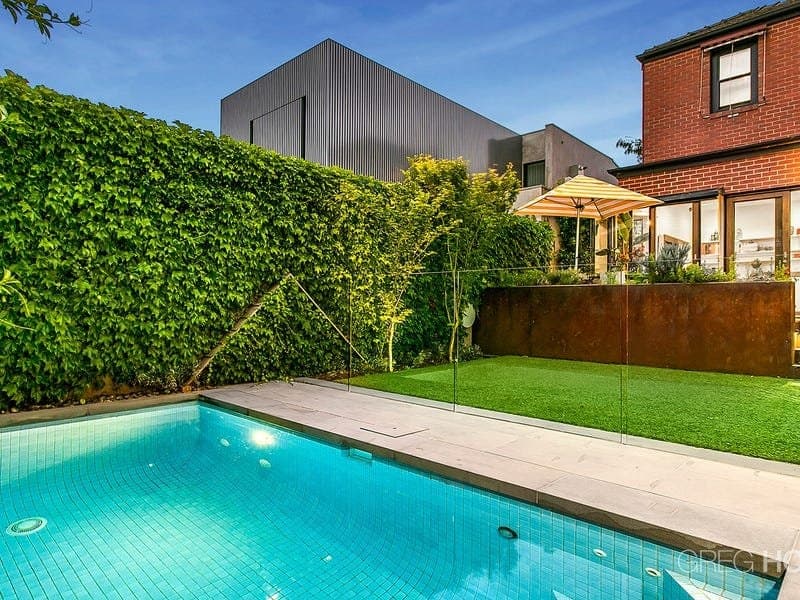 132 Canterbury Road, Middle Park, Middle Park - Thumbnail 3
