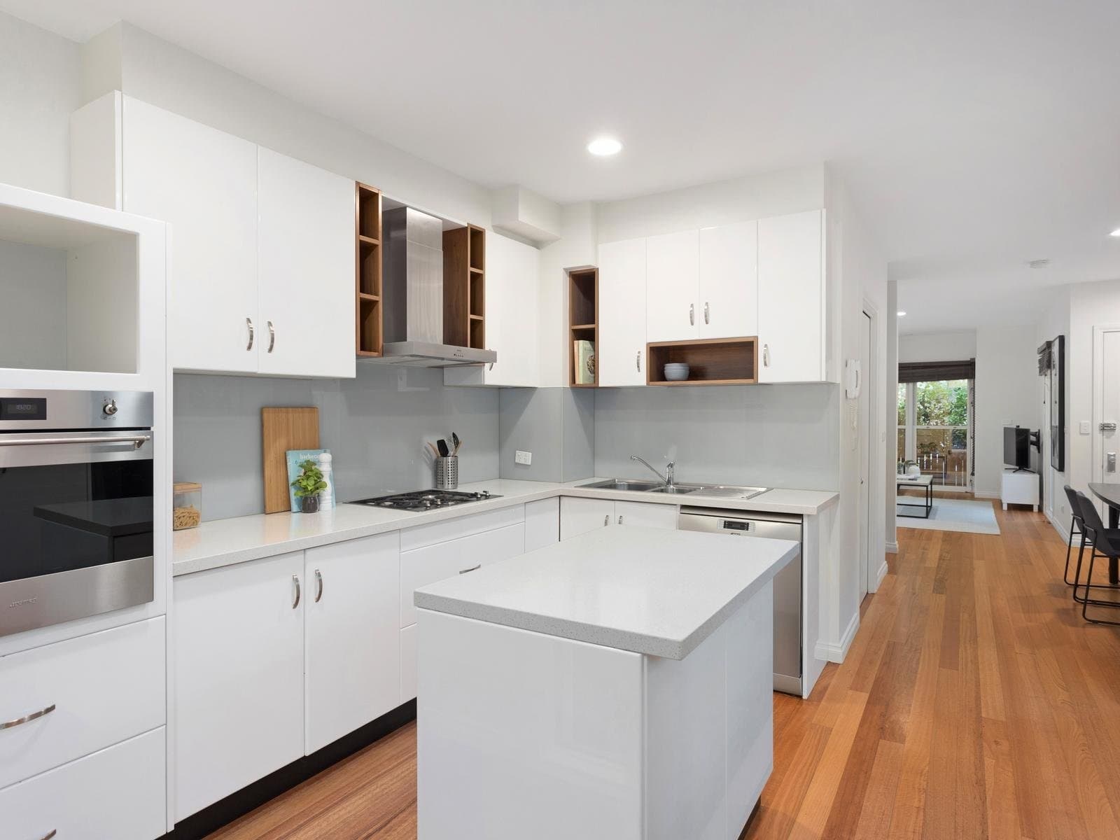 46 Eastern Road, South Melbourne, South Melbourne - Thumbnail 4