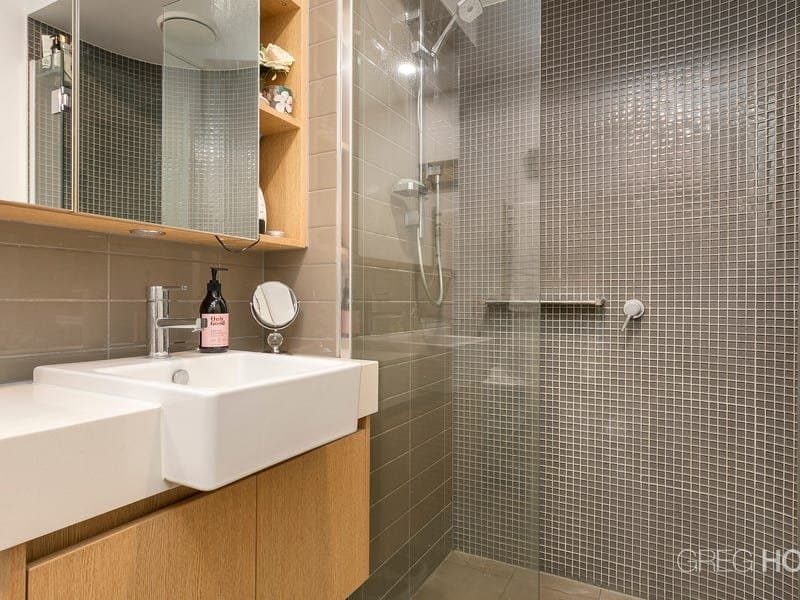 715/101 Bay Street, Port Melbourne, Port Melbourne - Thumbnail 8
