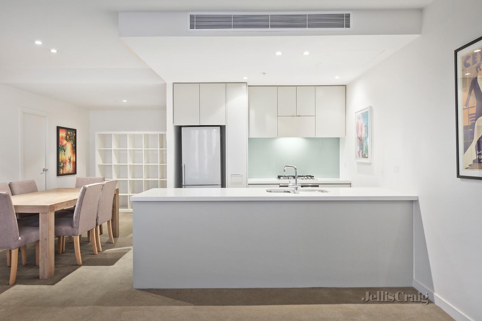 208/55 Queens Road, Melbourne, Melbourne - Thumbnail 3