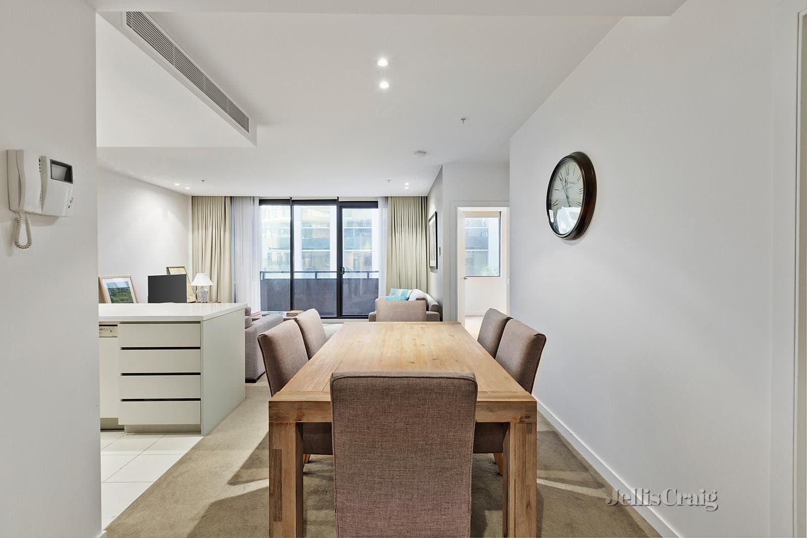 208/55 Queens Road, Melbourne, Melbourne - Thumbnail 4