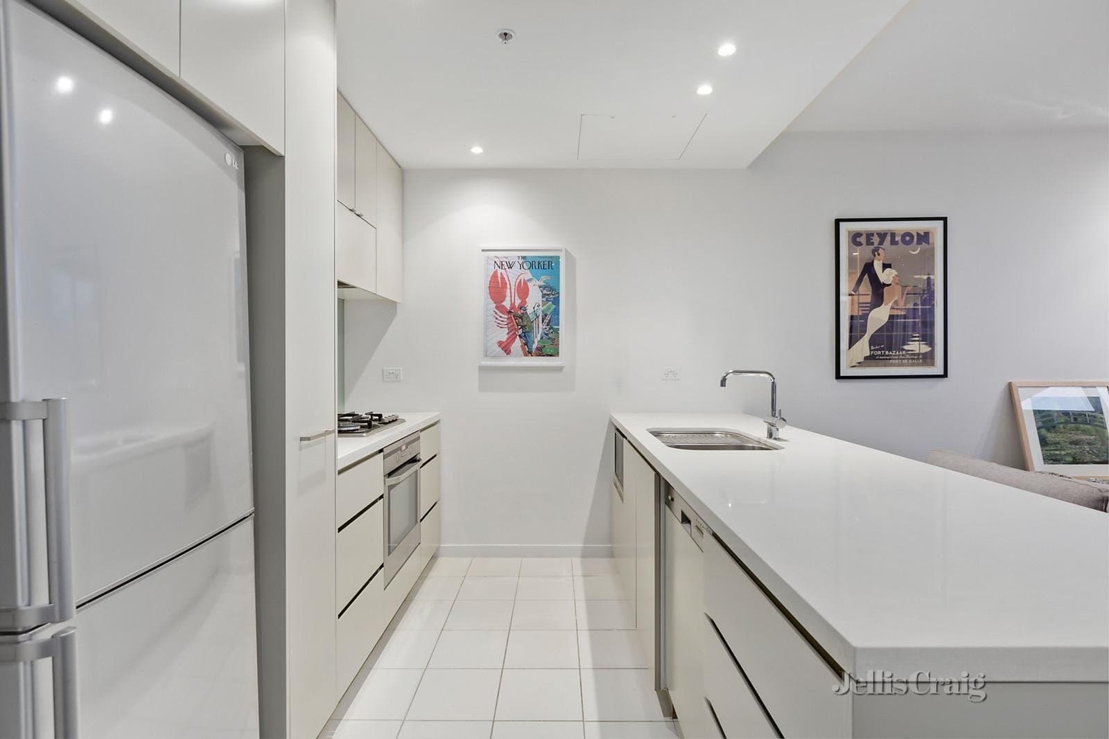 208/55 Queens Road, Melbourne, Melbourne - Thumbnail 5
