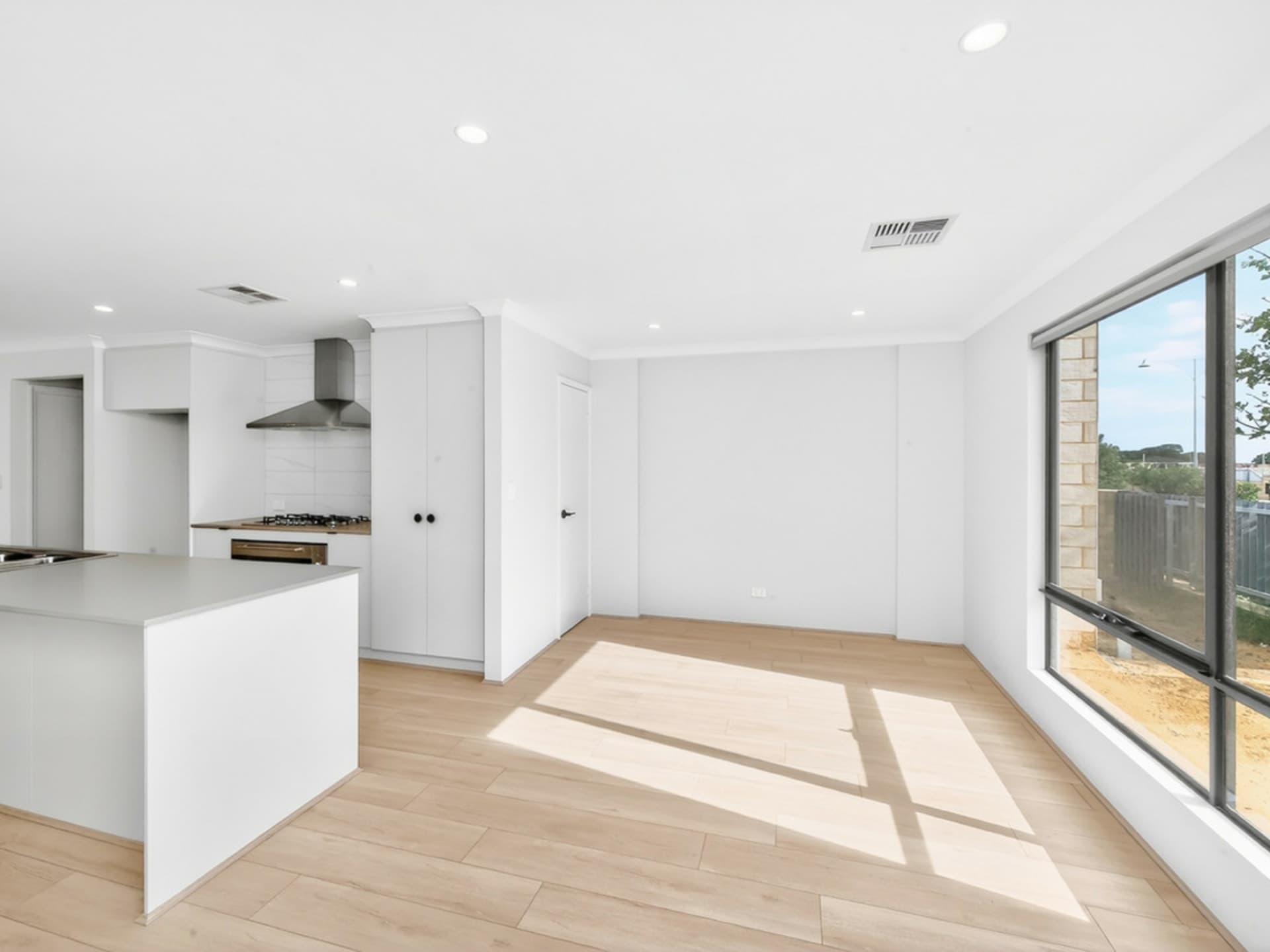 75 Portofino Drive, Mindarie, Mindarie - Thumbnail 8