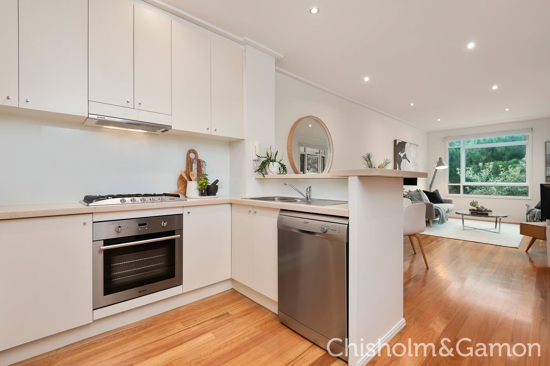 71/1 Graham Street, Port Melbourne, Port Melbourne - Thumbnail 6