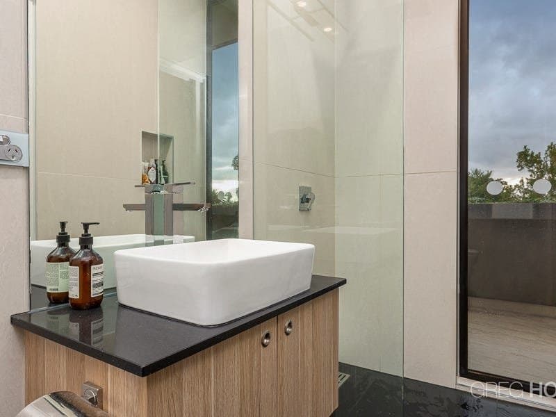 302/333 Ferrars Street, South Melbourne, South Melbourne - Thumbnail 6
