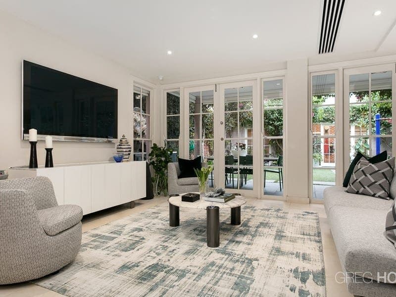 210 Nelson Road, South Melbourne, South Melbourne - Thumbnail 3