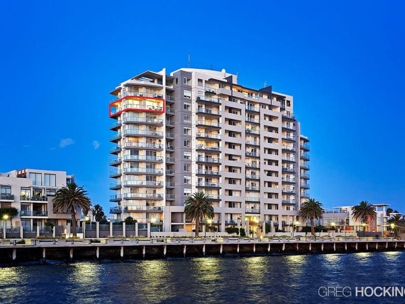 1001/127 Beach Street, Port Melbourne, Port Melbourne - Thumbnail 2