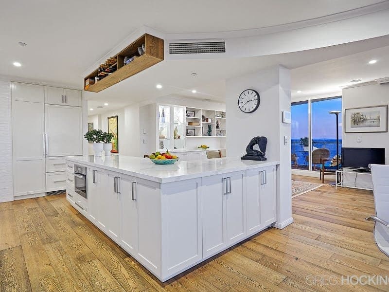 1001/127 Beach Street, Port Melbourne, Port Melbourne - Thumbnail 7
