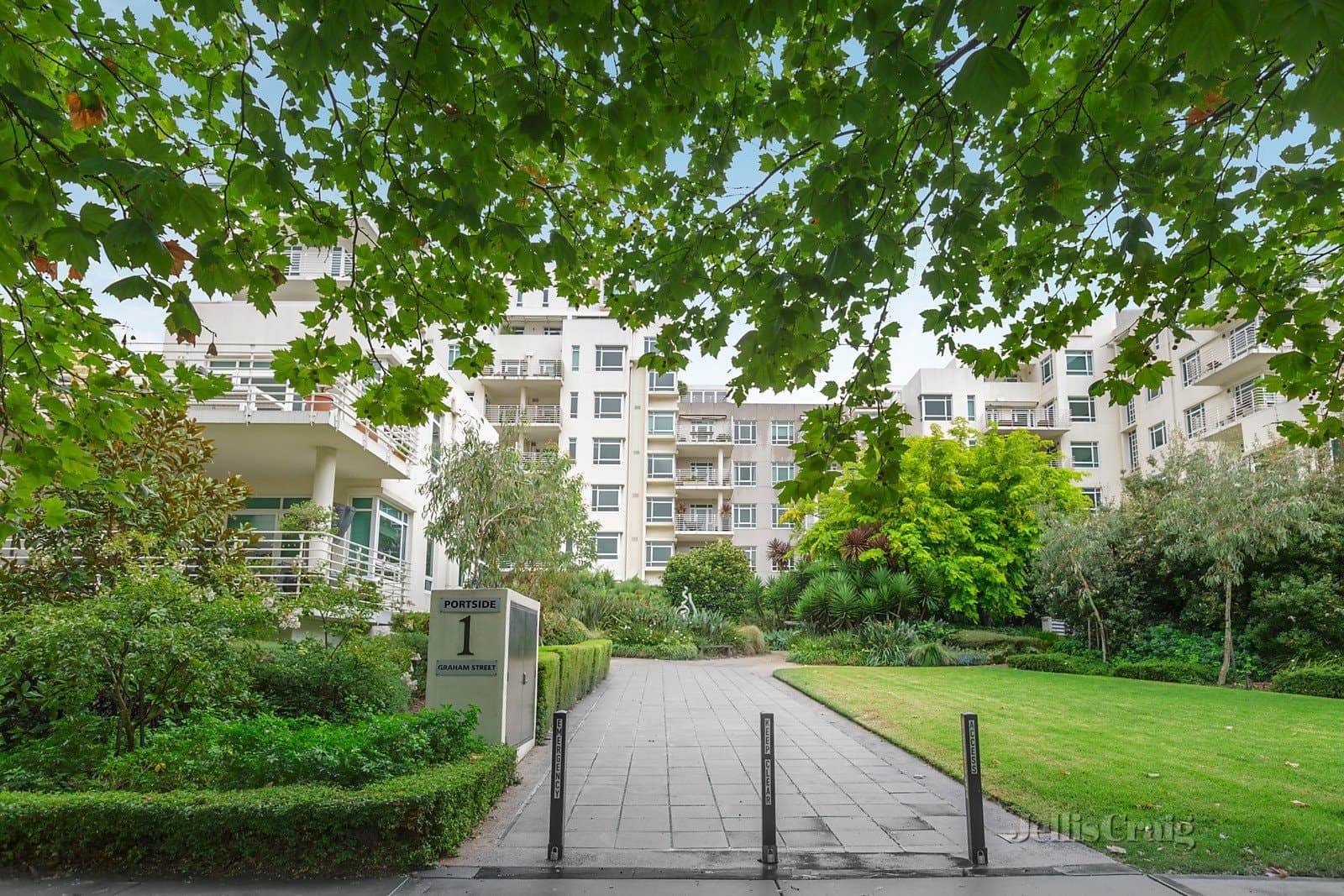 89/1 Graham Street, Port Melbourne, Port Melbourne - Thumbnail 2