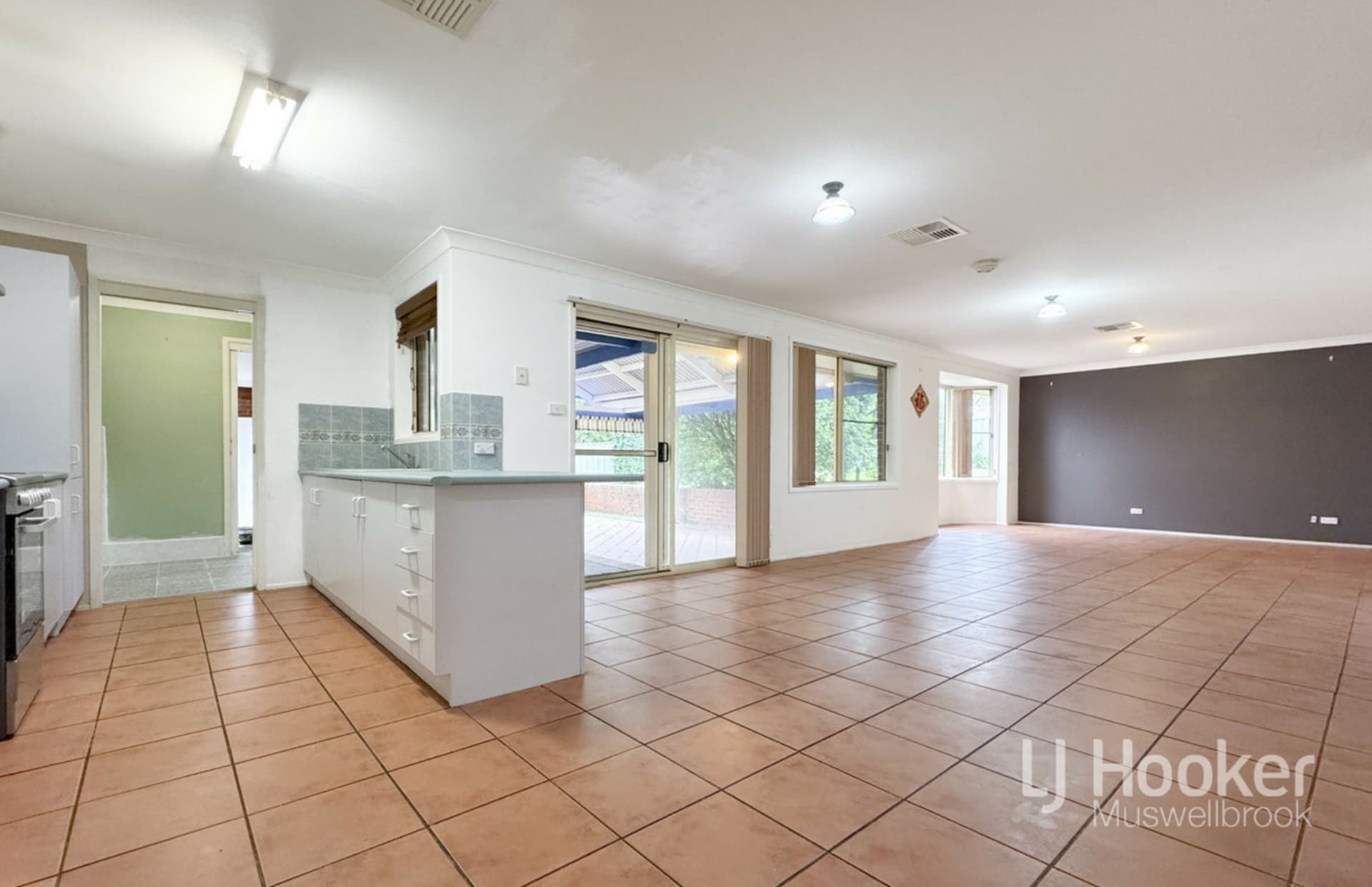 6 Lexia Street, Muswellbrook, Muswellbrook - Thumbnail 4