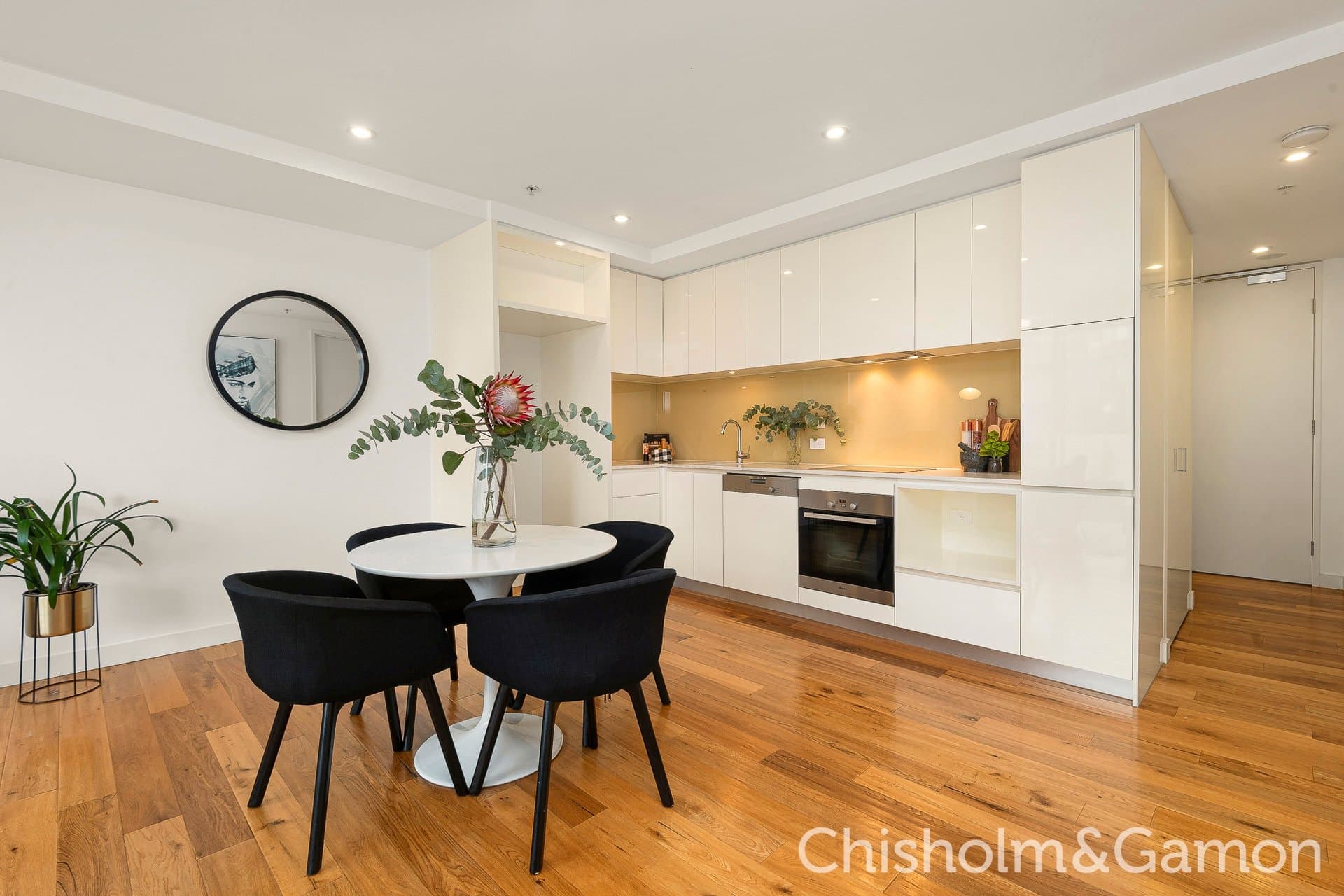 330/70 Nott Street, Port Melbourne, Port Melbourne - Thumbnail 4