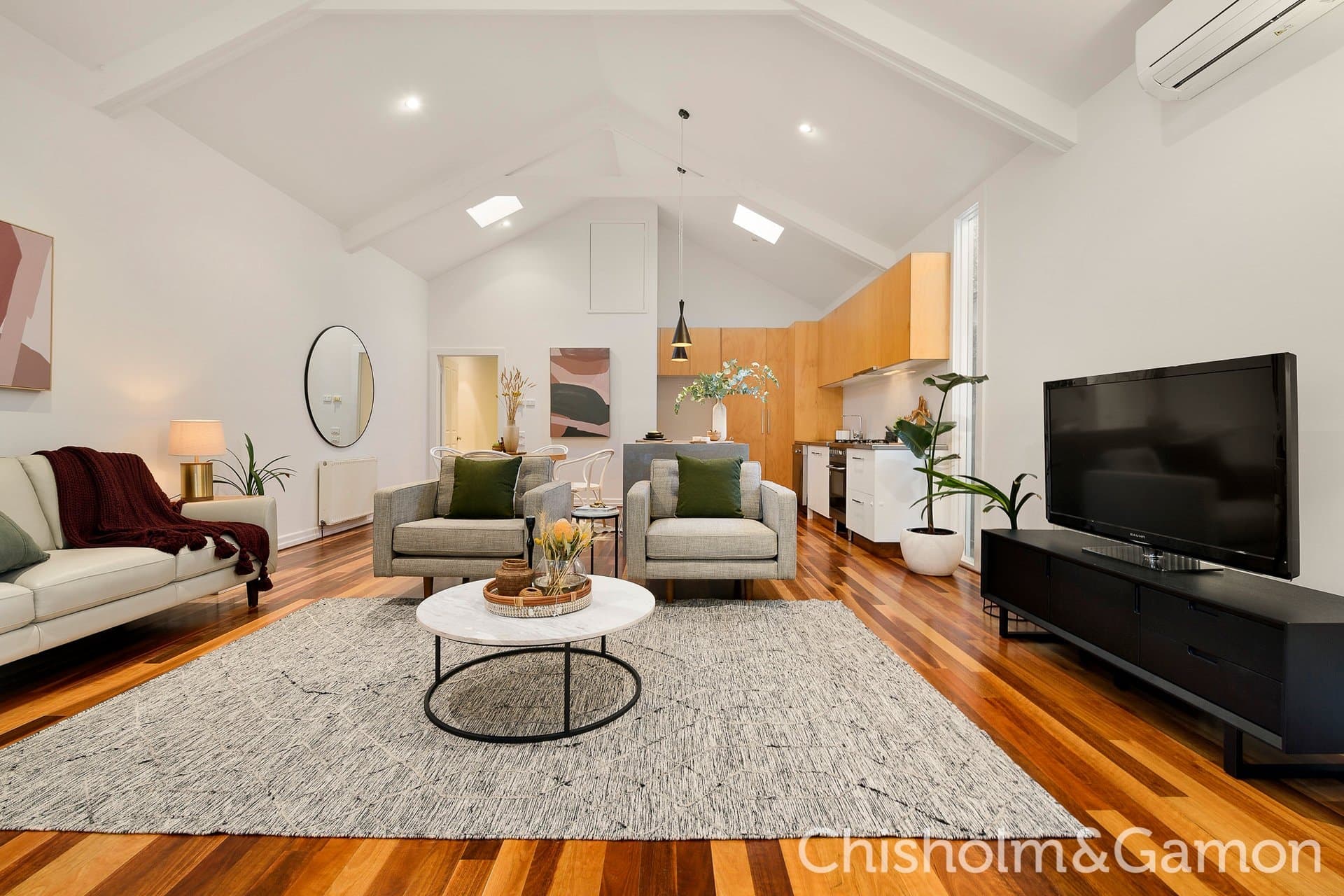 42 Rothesay Avenue, Elwood, Elwood - Thumbnail 4
