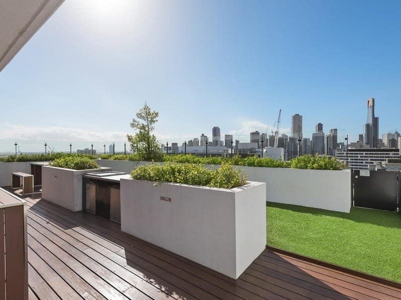 1005/52 Park Street, South Melbourne, South Melbourne - Image 1