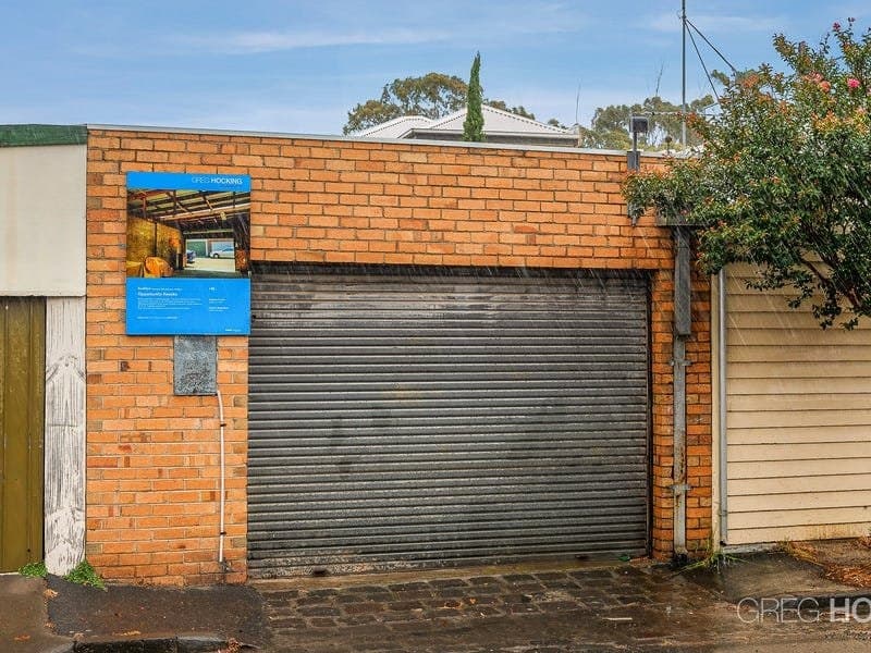 32 Little Graham Street, Albert Park
    
    
      
        46 m2, Albert Park - Thumbnail 2