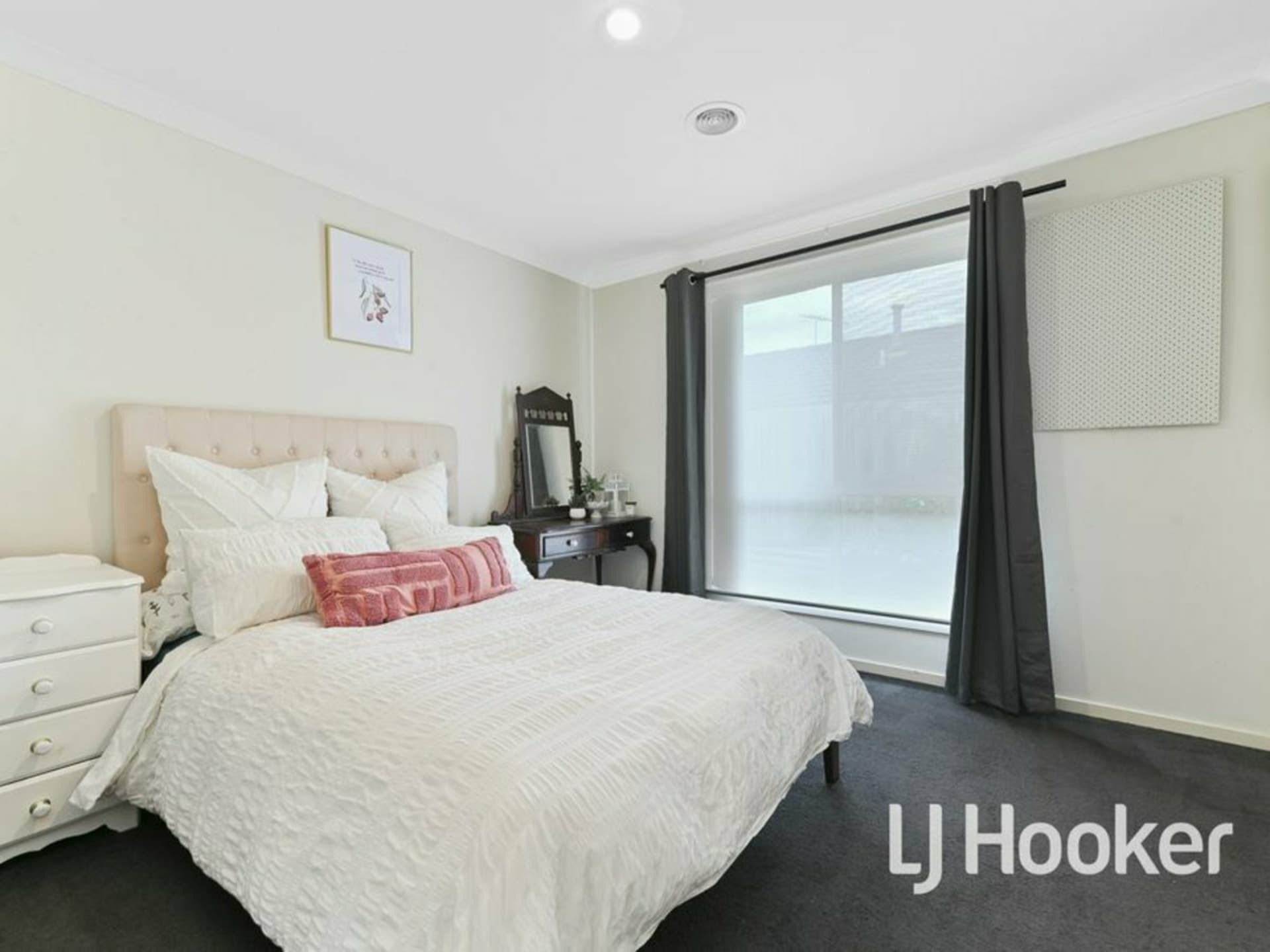 23 Alapont Close Pakenham VIC, Pakenham - Thumbnail 3