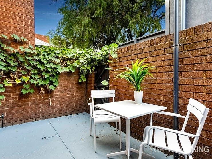 16 Ingles Street, Port Melbourne, Port Melbourne - Image 1