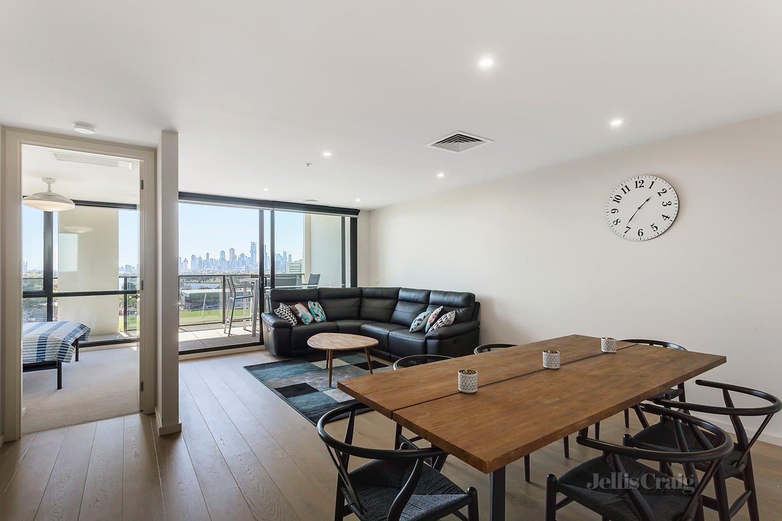 718/181 Fitzroy Street, St Kilda, St Kilda - Thumbnail 2