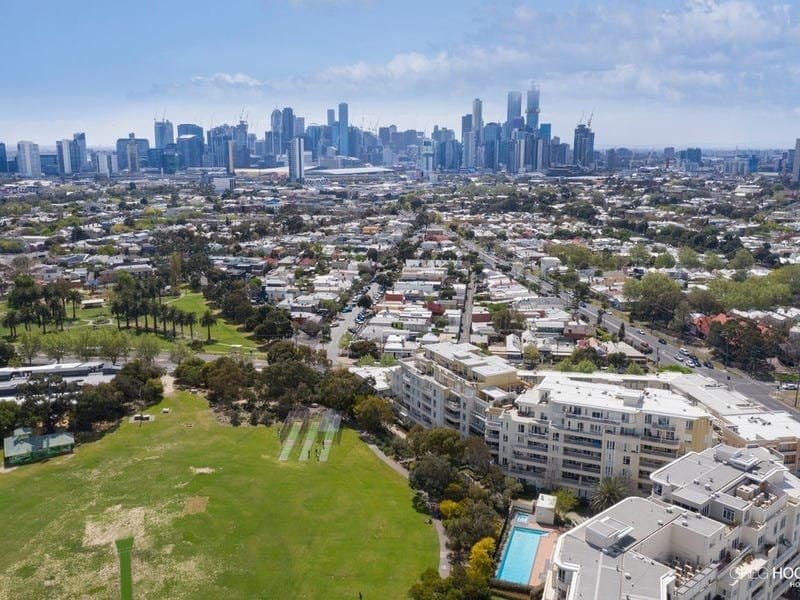 31/15 Liardet Street, Port Melbourne, Port Melbourne - Thumbnail 4