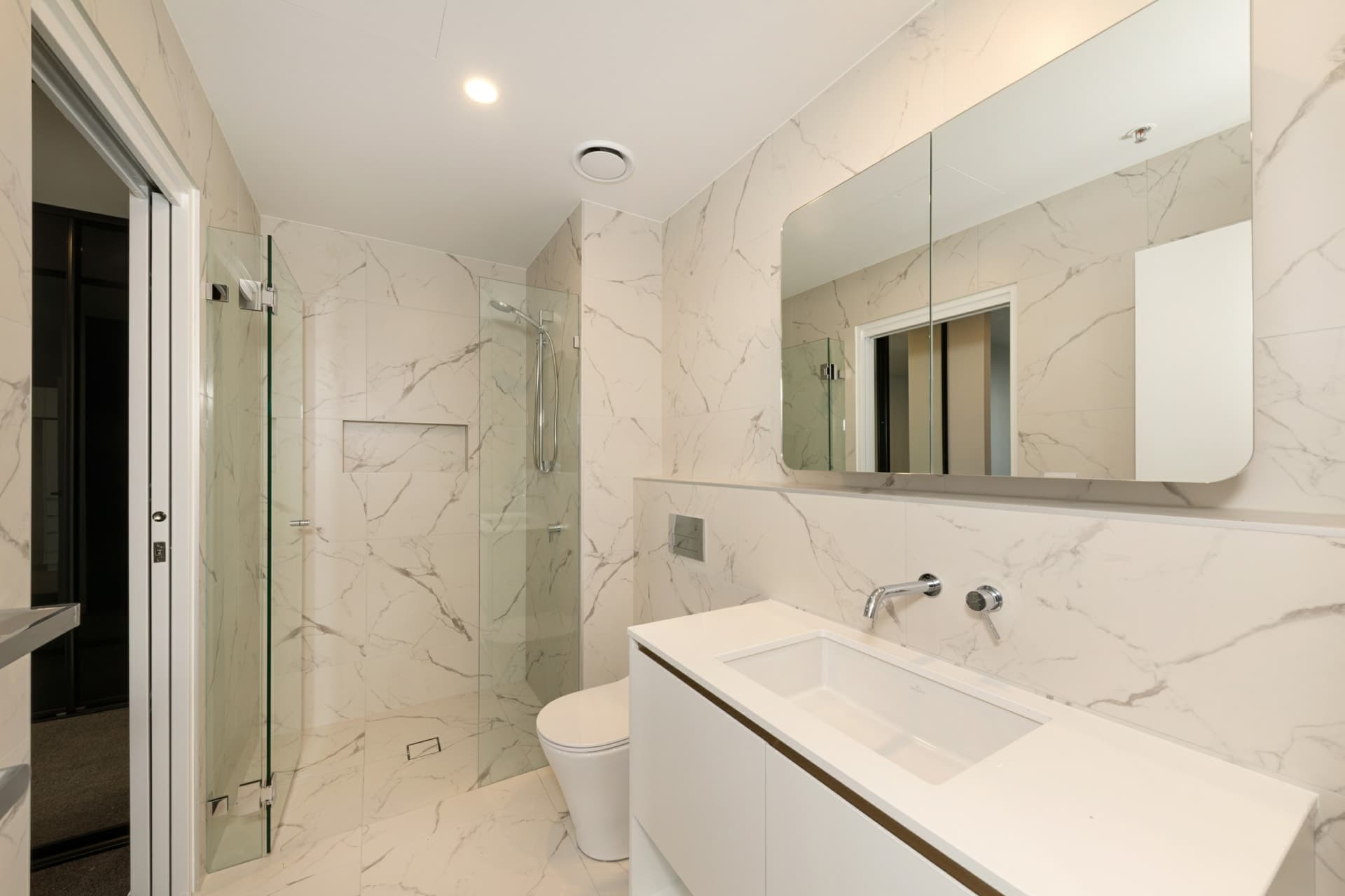 1010/1 Brewer Street Phillip ACT, Phillip - Thumbnail 7