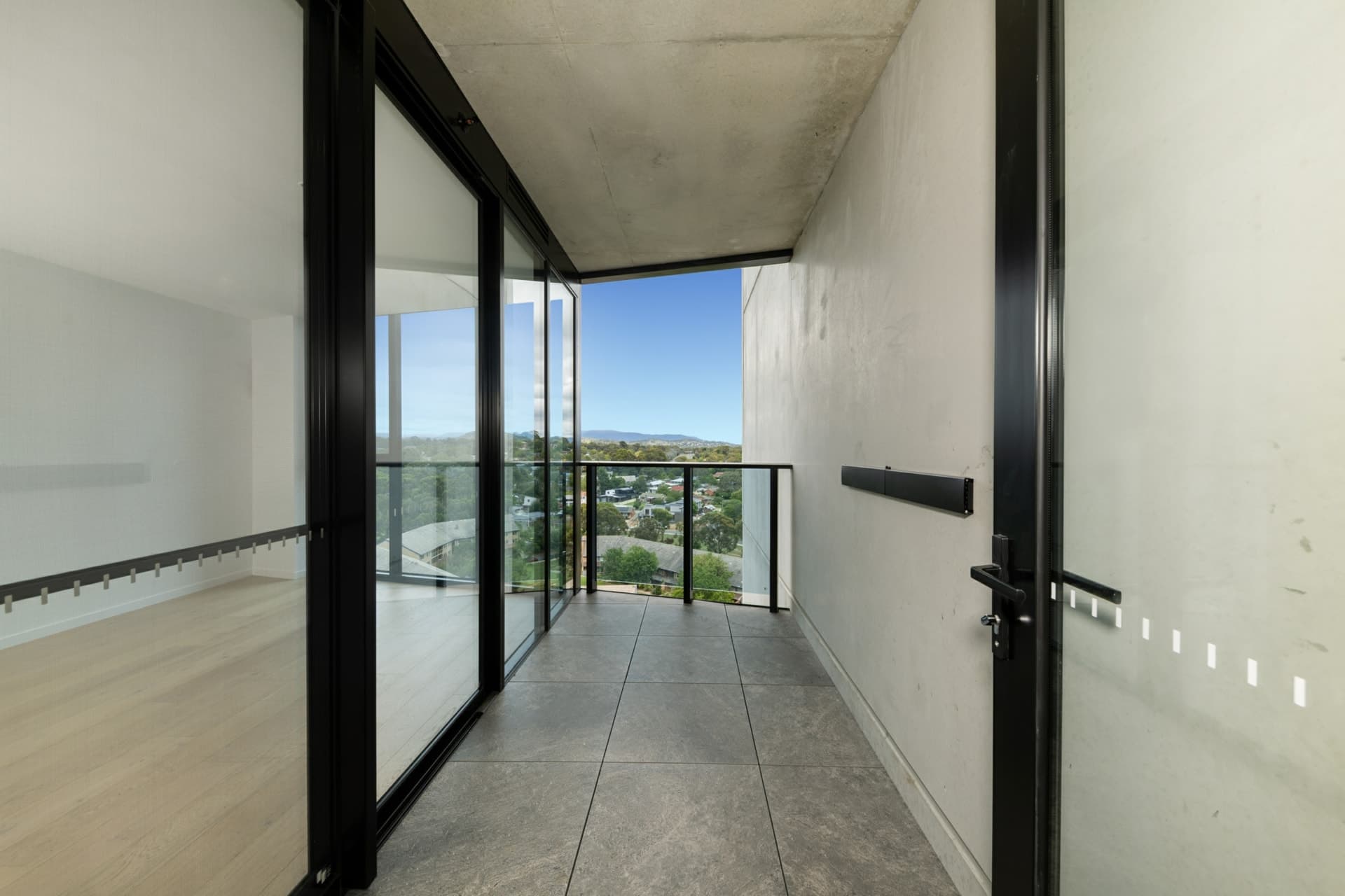 1010/1 Brewer Street Phillip ACT, Phillip - Thumbnail 8