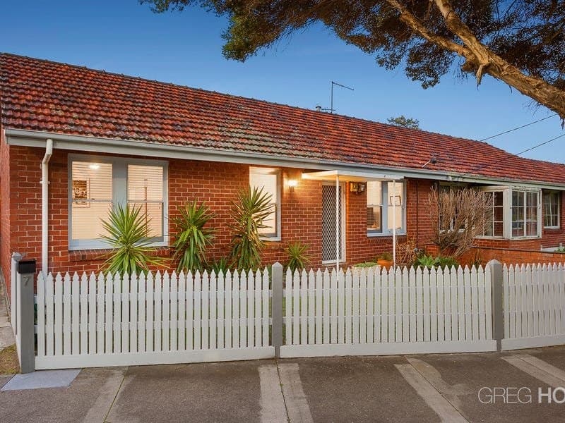 7 Dunstan Parade, Port Melbourne, Port Melbourne - Thumbnail 2