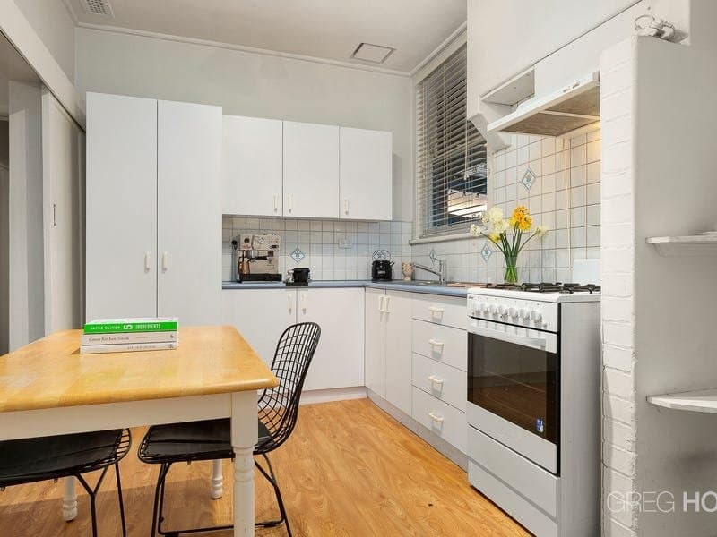 7 Dunstan Parade, Port Melbourne, Port Melbourne - Thumbnail 5
