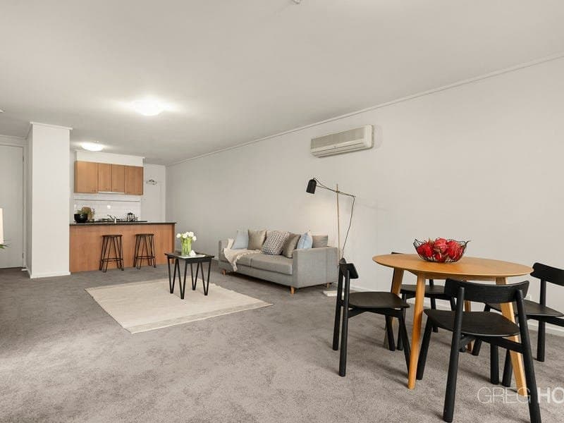 109/28 Bank Street, South Melbourne, South Melbourne - Thumbnail 2