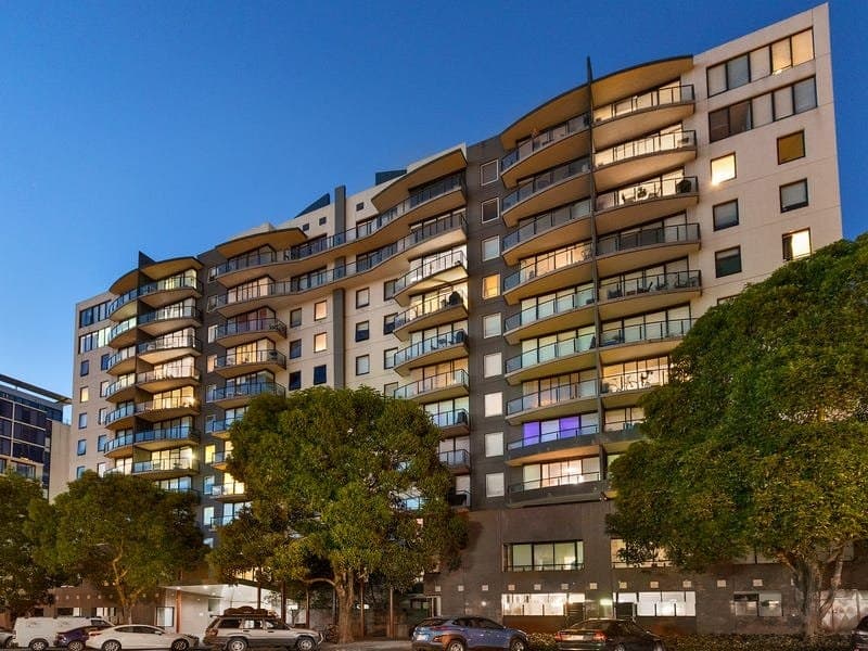 109/28 Bank Street, South Melbourne, South Melbourne - Thumbnail 3