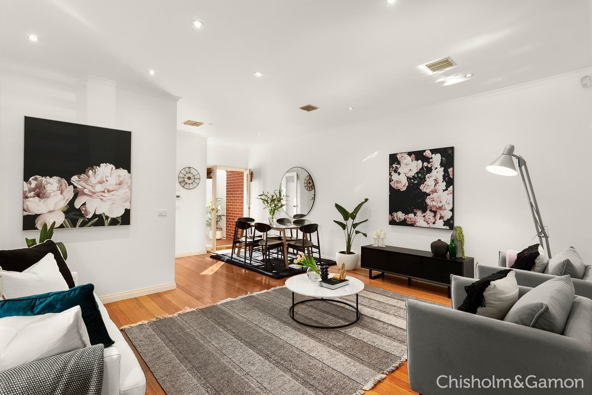 98 Evans Street, Port Melbourne, Port Melbourne - Thumbnail 3
