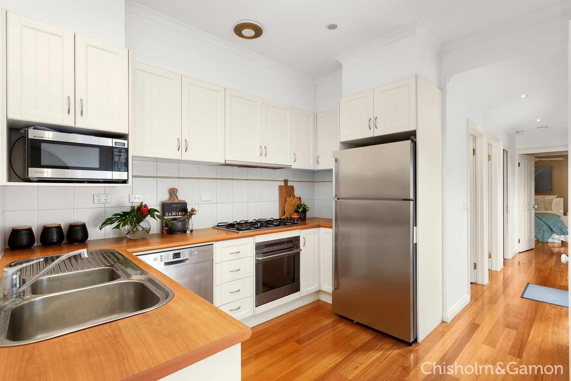 98 Evans Street, Port Melbourne, Port Melbourne - Thumbnail 8