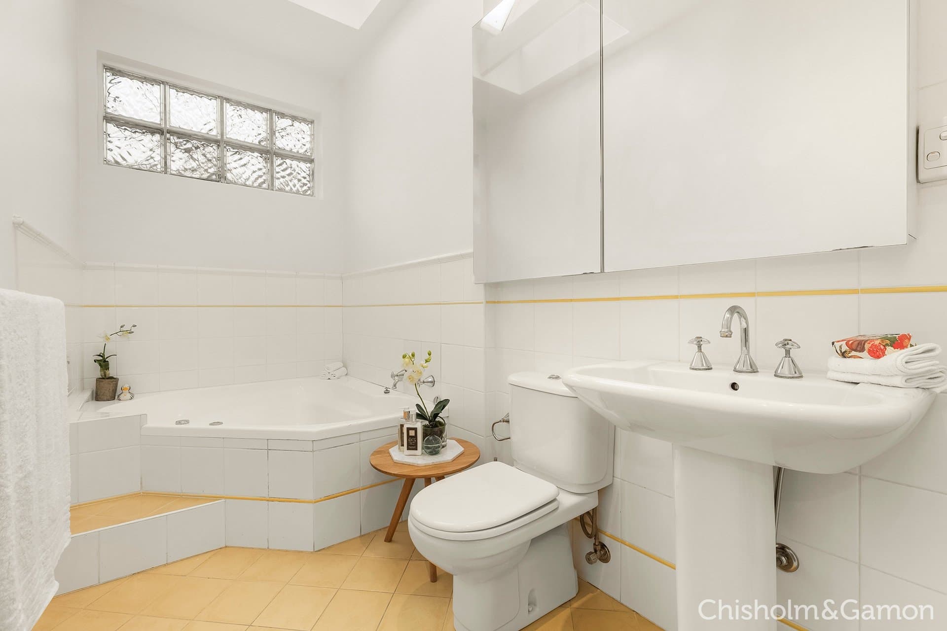 2 Beach Avenue, Elwood, Elwood - Thumbnail 8