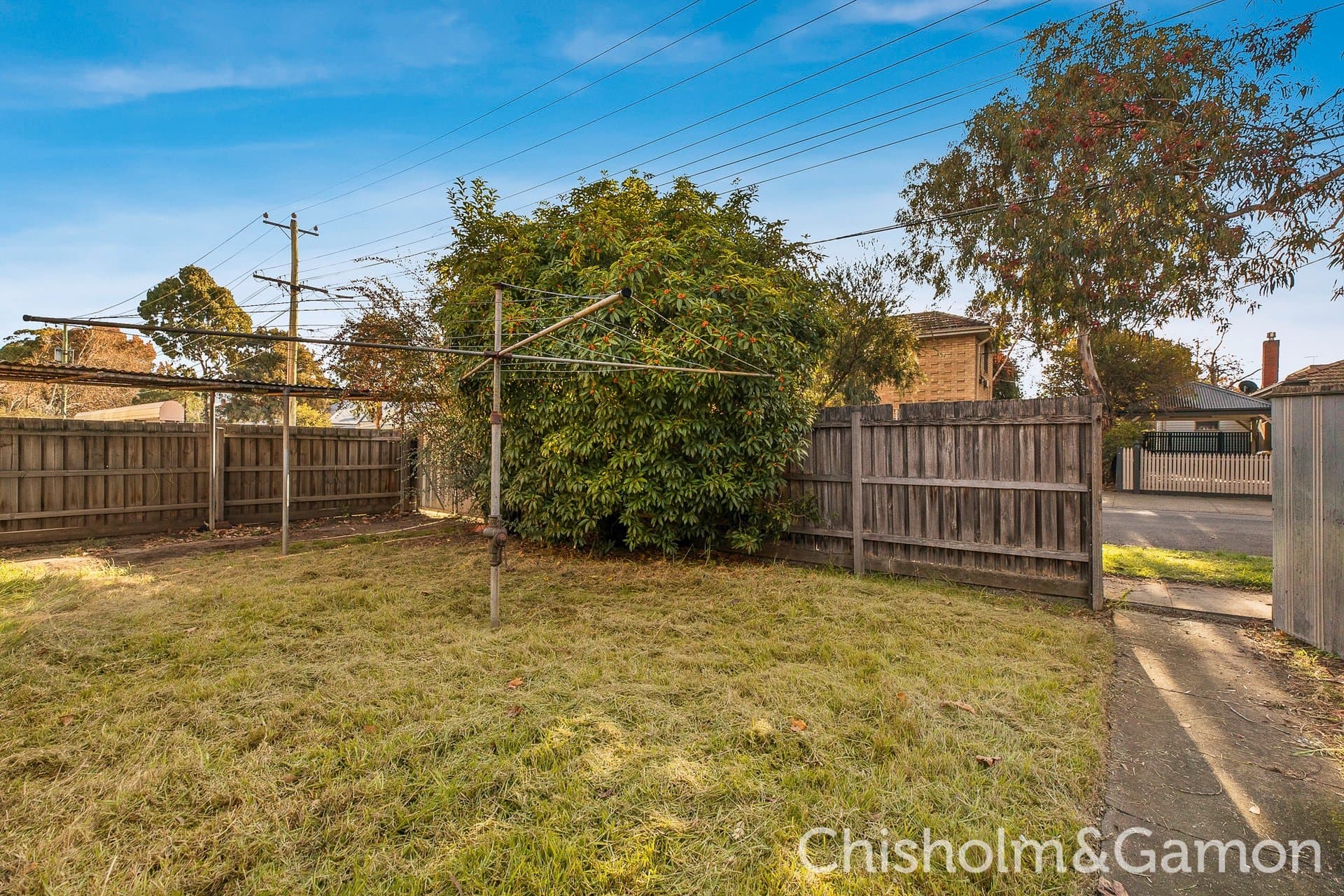 6 Austin Avenue, Elwood, Elwood - Thumbnail 3